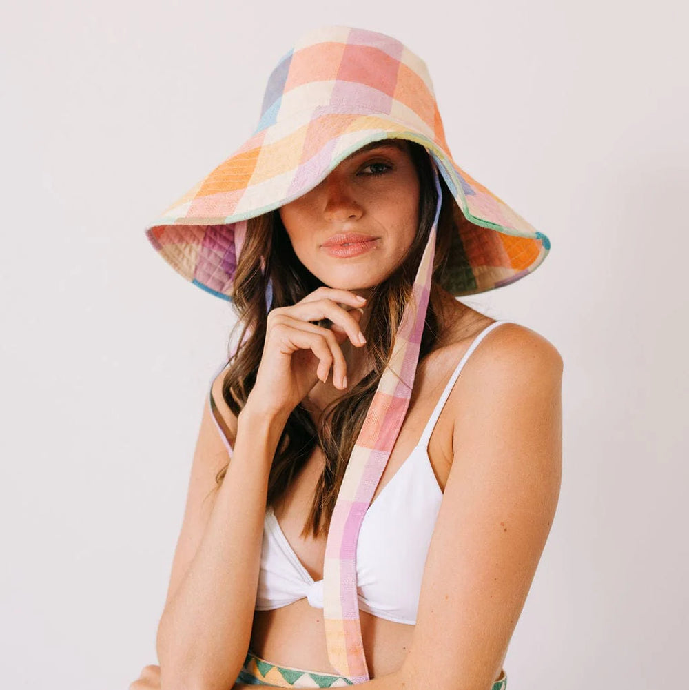 RAINBOW PLAID BEACHY BUCKET HAT